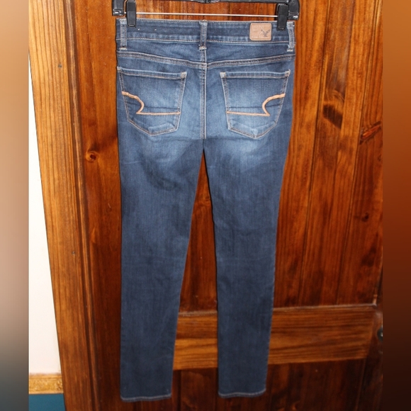 American Eagle Outfitters Medium Wash Skinny Jeans - Picture 2 of 16